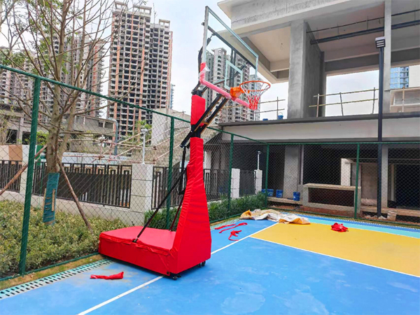 籃球架